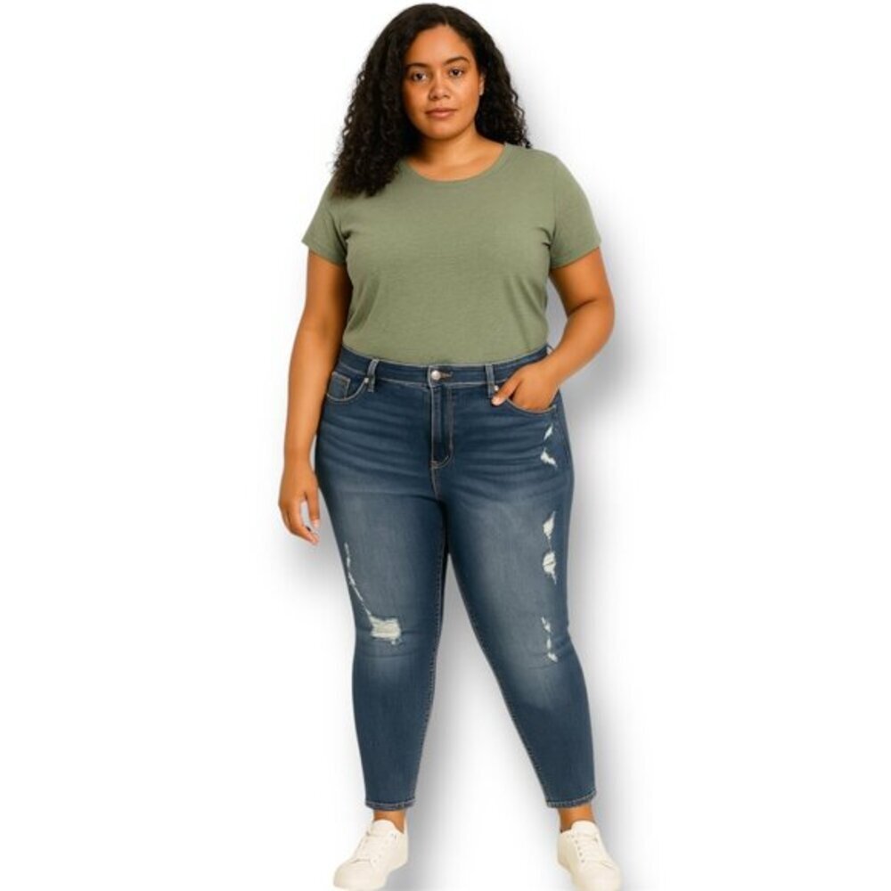 Torrid 20R Sky High Skinny‎ Jeans Dark Wash Distressed Stretch High Rise Denim